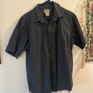 L.L. BEAN LG SHORT SLEEVE SHIRT